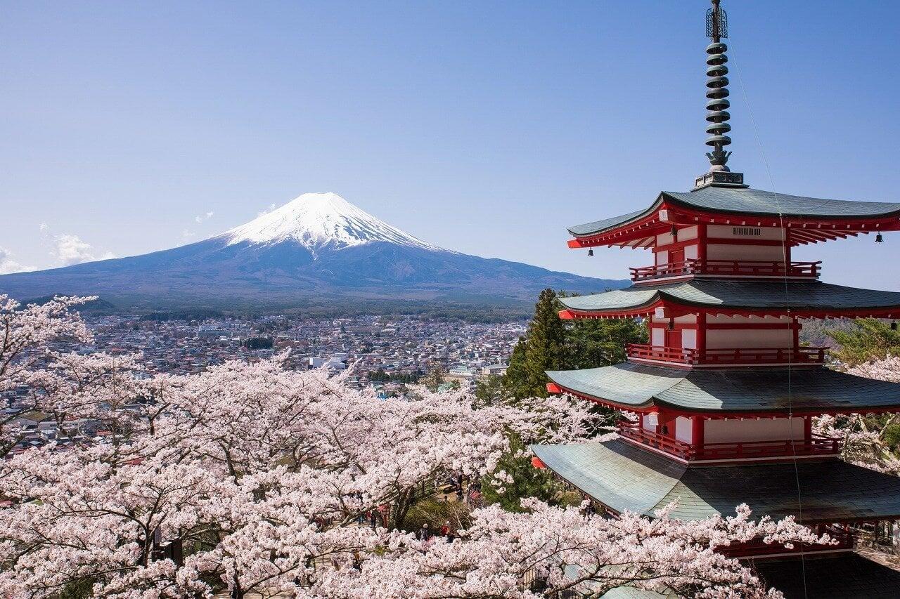 新倉富士浅間神社の写真